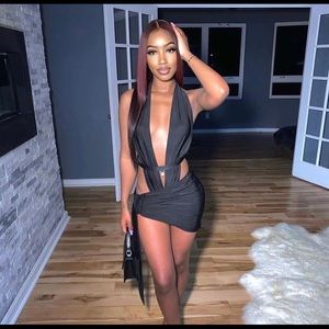 The black shade dress